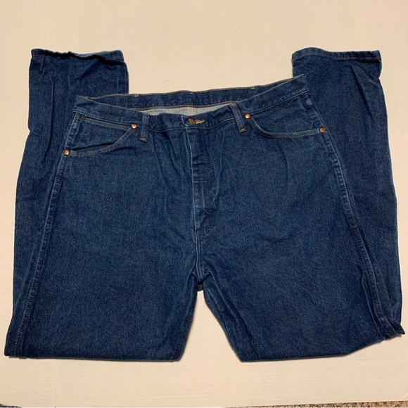 Wrangler Style 13MZW Men's Jeans Size 40 x 32 - Picture 1 of 6